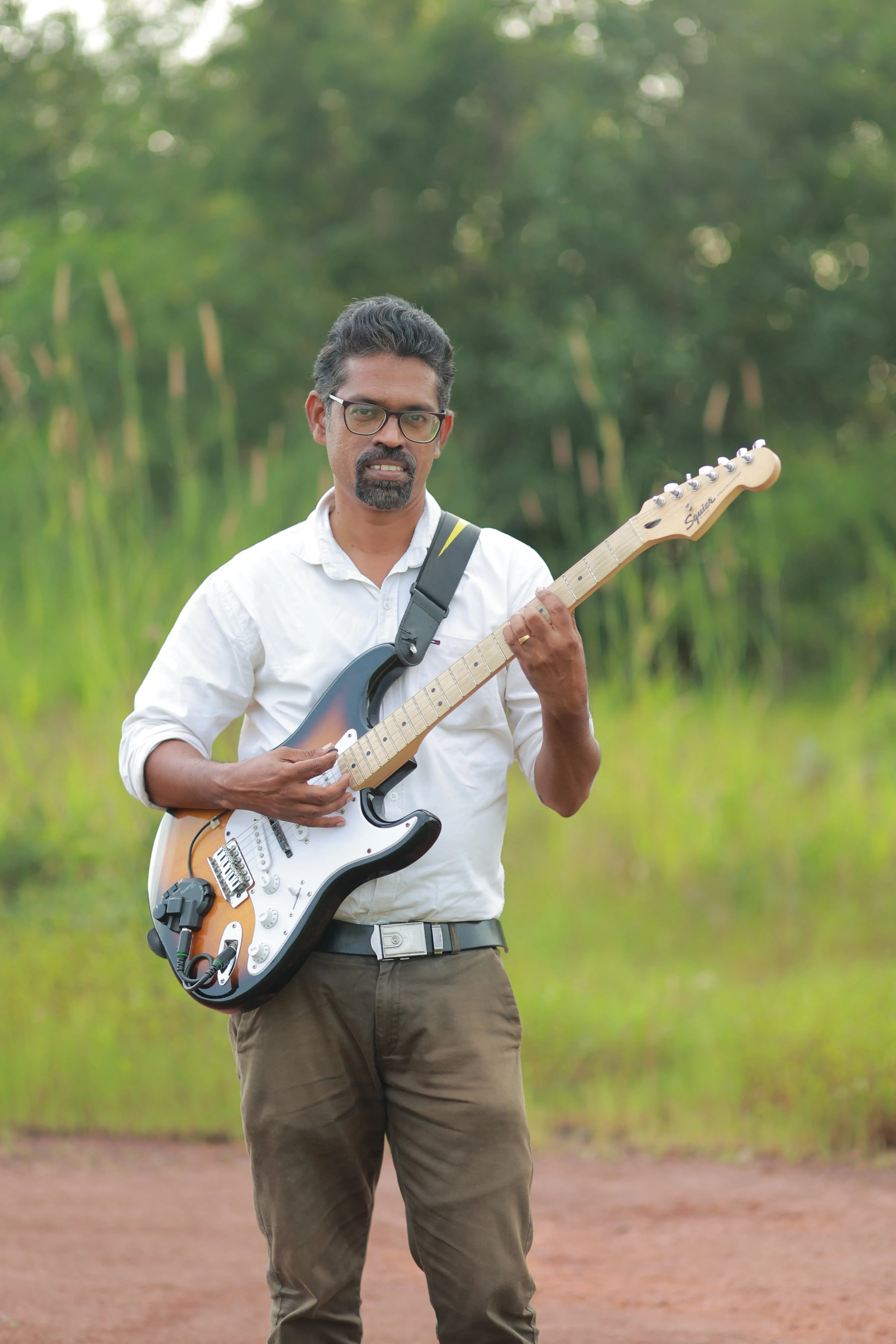 Heart Beats guitarist Heart Beats guitarist
